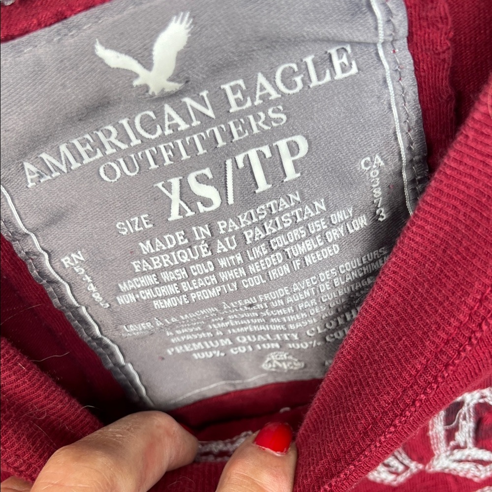 American Eagle Red shirt